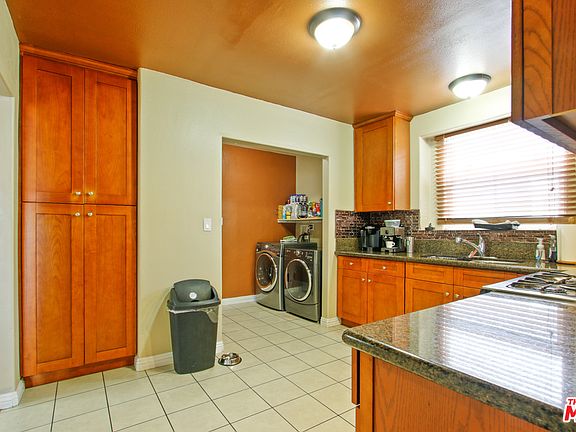 3rd image of 3639 W 59th Pl #2