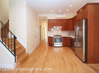 706 Union St APT 4, Brooklyn, NY 11215
