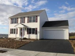 6061 Bayberry Ave, Manheim, PA 17545