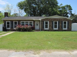 205 W Camellia Ave, Geneva, AL 36340