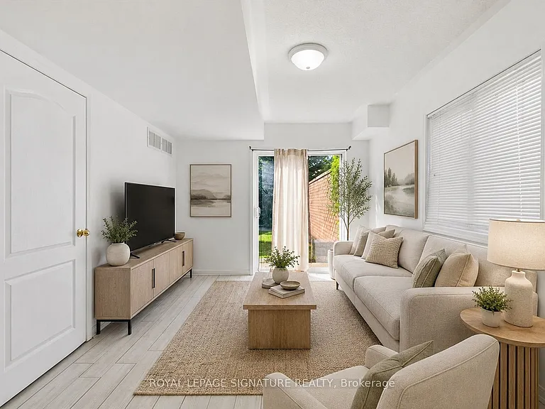 3030 Breakwater Ct #31 — Photo 5
