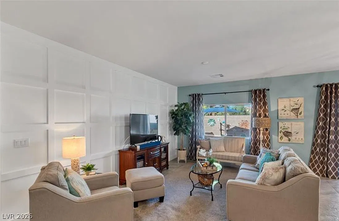 3 bed, 2.0 bath, 1775 sqft, $1,850 — Photo 3
