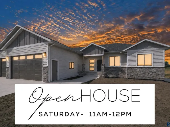 408 E 11th St, Crooks, SD 57020