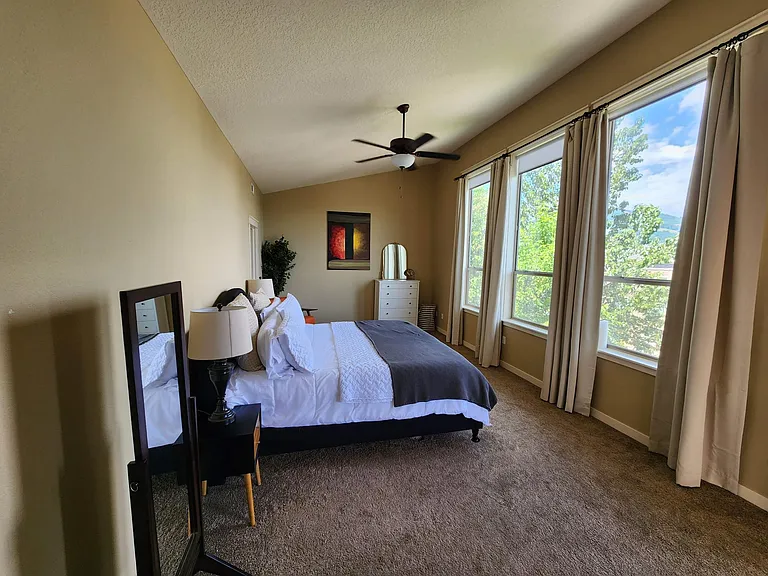 2555 Timberline Ln — Photo 11