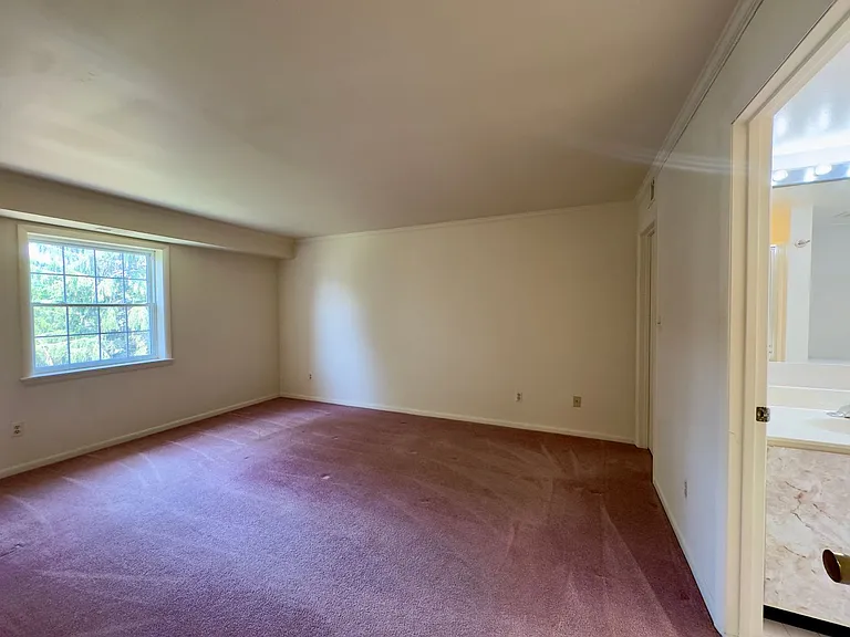 4 Brooking Ct #302 — Photo 12