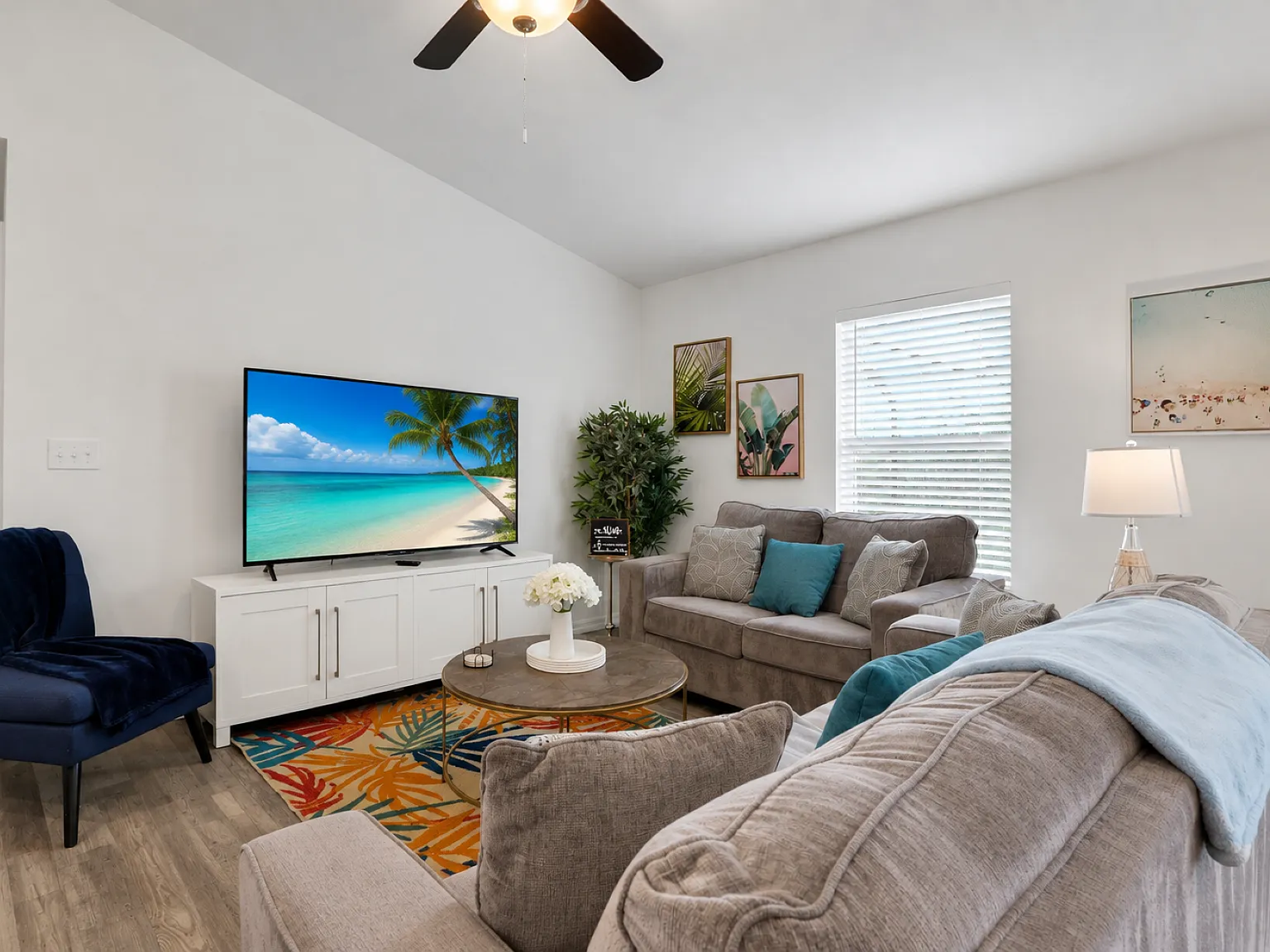 4 bed, 1665 sqft, $4,200 — Photo 3