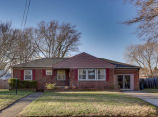 15 Fleming Dr, Hampton, VA 23669
