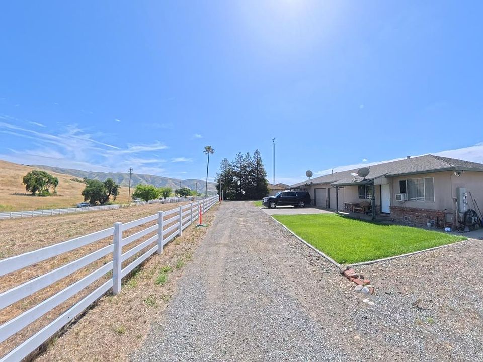 1st image of 4790 Pacheco Pass Hwy