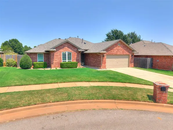 409 NW 141st Cir, Edmond, OK 73013
