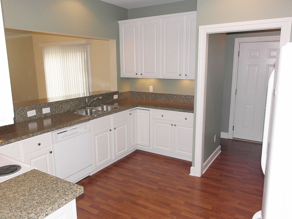 1st image of 1016 Bayberry Dr