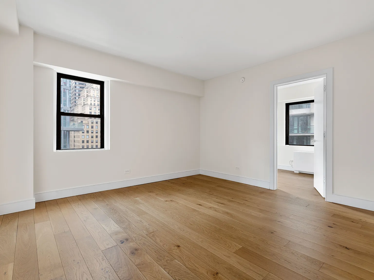 230 East 44th Street — Photo 2