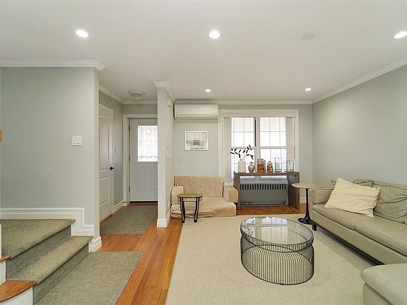 5th image of 25-09 86th St #2
