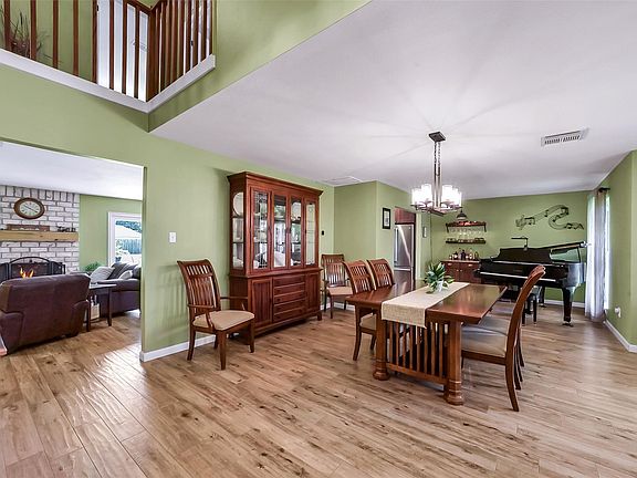 4th image of 2531 Sugar Mill Dr