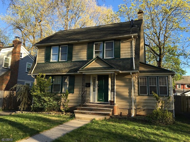 2nd image of 1350-52 Murray Ave