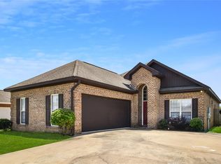 329 Country Club Dr, Wetumpka, AL 36092