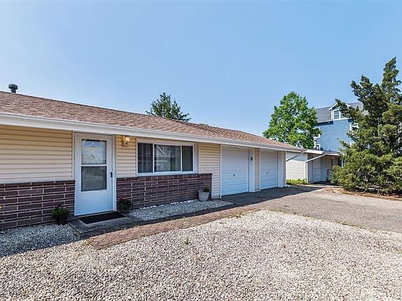5th image of 1841 Cable Dr