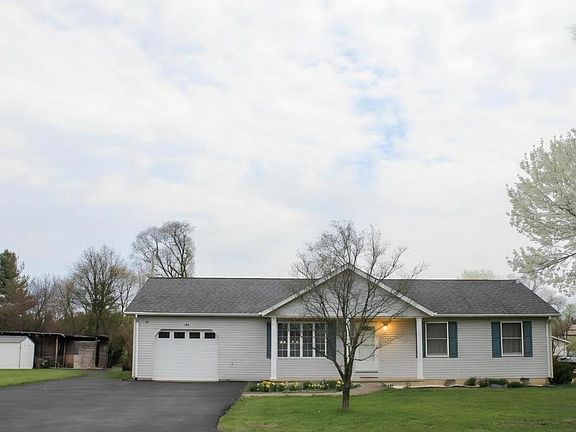 4th image of 142 Braddock Blvd