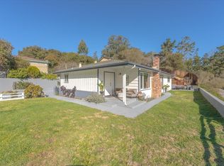 6945 Lakeview Dr, Salinas, CA 93907