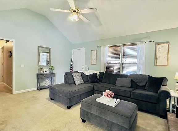 2nd image of 631 Garden Hills Dr