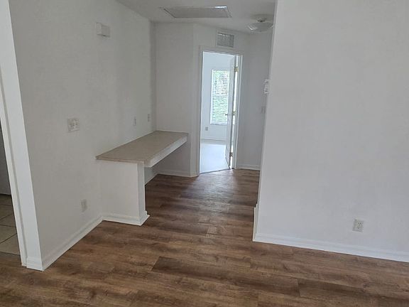 4th image of 816 Henry Ave