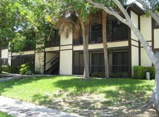 19740 SW 103rd Ct APT 104, Cutler Bay, FL 33157