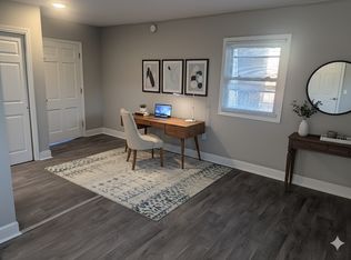 1854 Augusta Dr #31, Lexington, KY 40505