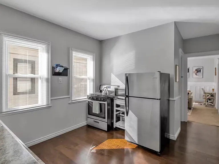 115 Claremont Ave #4 — Photo 8