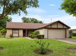 807 Palmetto Dr, Mission, TX 78574