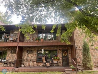 2620 25th St S APT 7, Fargo, ND, 58103