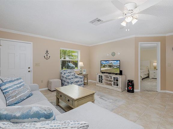5th image of 6221 Wilds Dr