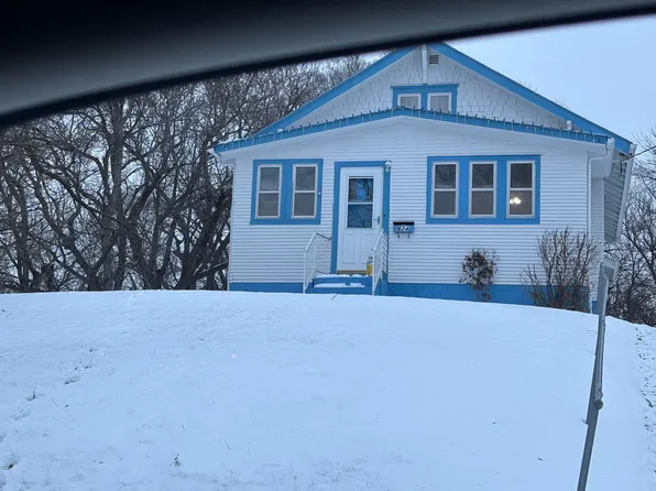 624 N Lewis Ave, Sioux Falls, SD 57103