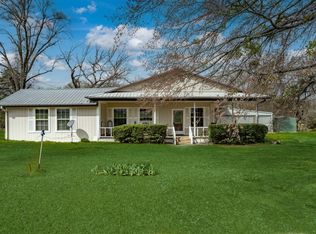 115 County Road 3100, Clarksville, TX 75426