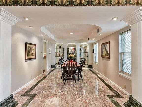 5th image of 125 Saint Andrews Dr