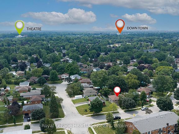 3rd image of 223 Kemp Cres