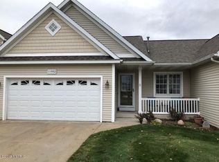 11552 N Lake Dr #84, Holland, MI 49424