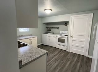 605 Van Buren St, Little Chute, WI 54140