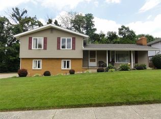 2189 Wedgewood Dr, Akron, OH 44312