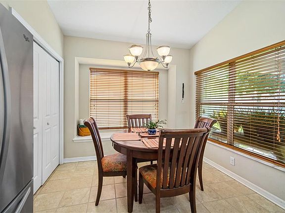 4th image of 11450 Newgate Crest Dr