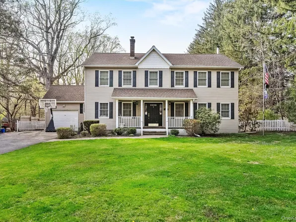 21 Mile Road, Suffern, NY 10901