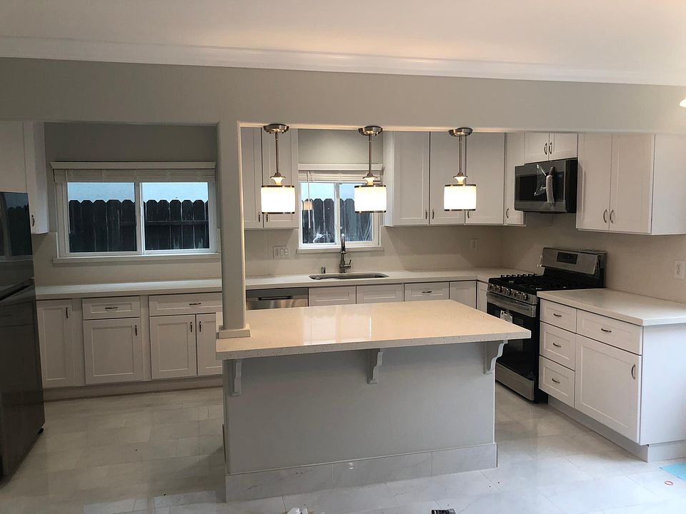 1st image of 2522 Seahorse Ave #2522