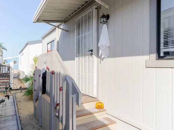 7560 Woodman Pl Space 65, Van Nuys, CA 91405