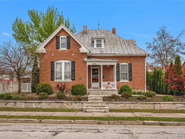 121 E 5th St, Hermann, MO 65041