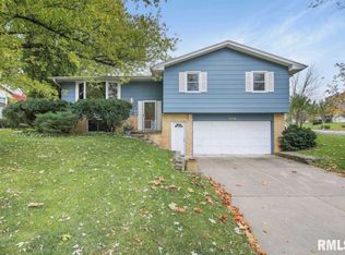 1618 W Teton Dr, Peoria, IL