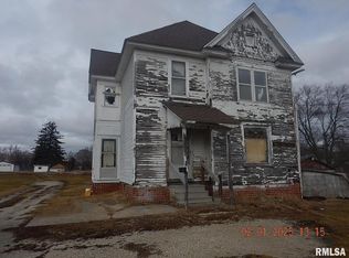 1108 Lake St, Kewanee, IL 61443