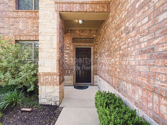 2nd image of 5214 Barleycorn Ln