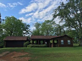 299 E Main St, Ackerman, MS 39735
