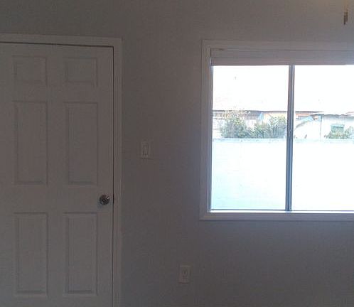 2nd image of 1346 E 75th St #5