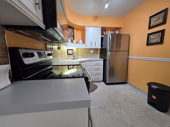 2nd image of 3300 NE 36th Street #114