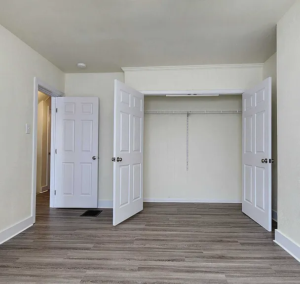 513 Margaret St — Photo 20