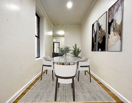 1st image of 211 W 109th St #1E